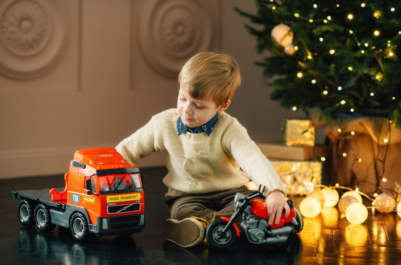 Find the Perfect Christmas Tree Skirt for Holiday Joy